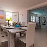 Clariana Villa