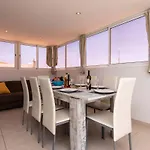 Clariana Villa *