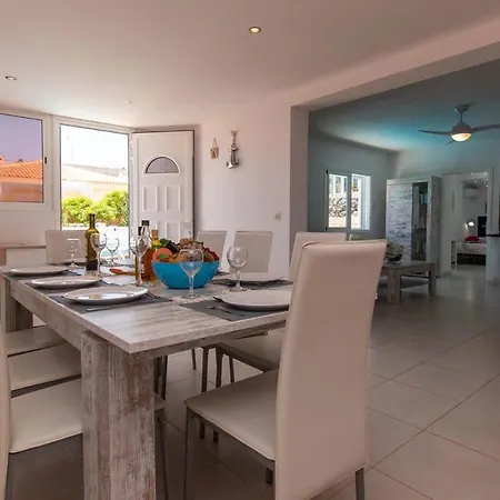 Clariana Villa