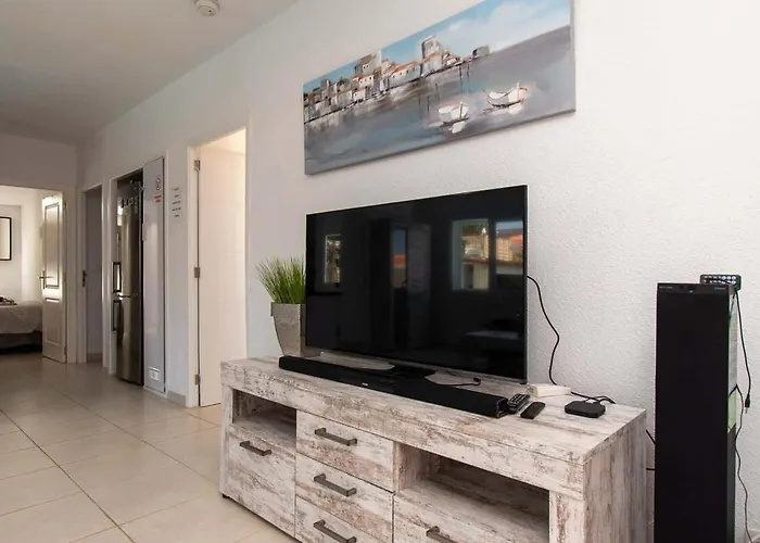 Clariana 빌라 칼라오살바헤