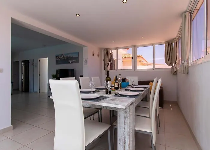 Clariana فيلة كالاو سالفاجي